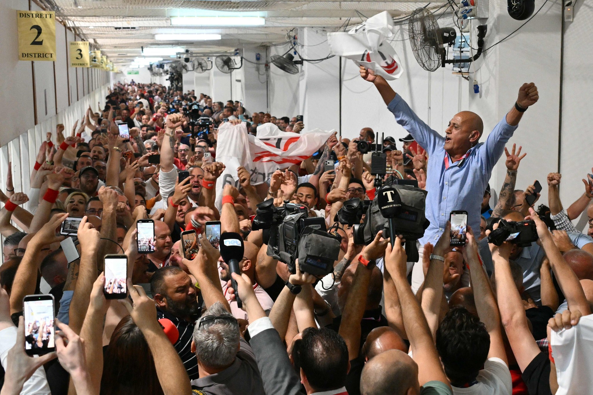 Malta: Labour-Partei gewinnt Parlamentswahl erneut!