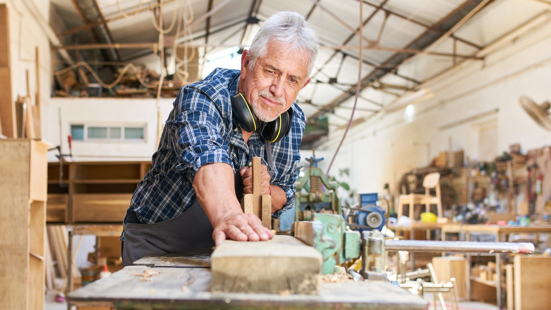 Ältere arbeiten länger: 61% im Erwerbsleben!