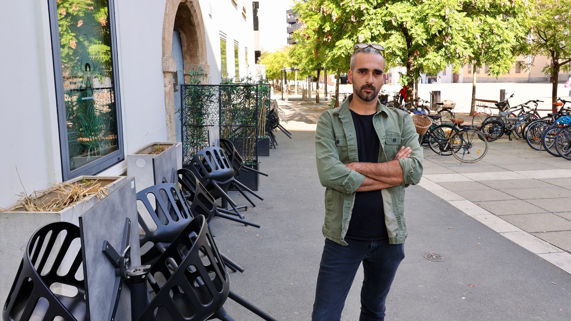 „Pizzeria-Chef kämpft um Recht auf seinen Gastgarten“