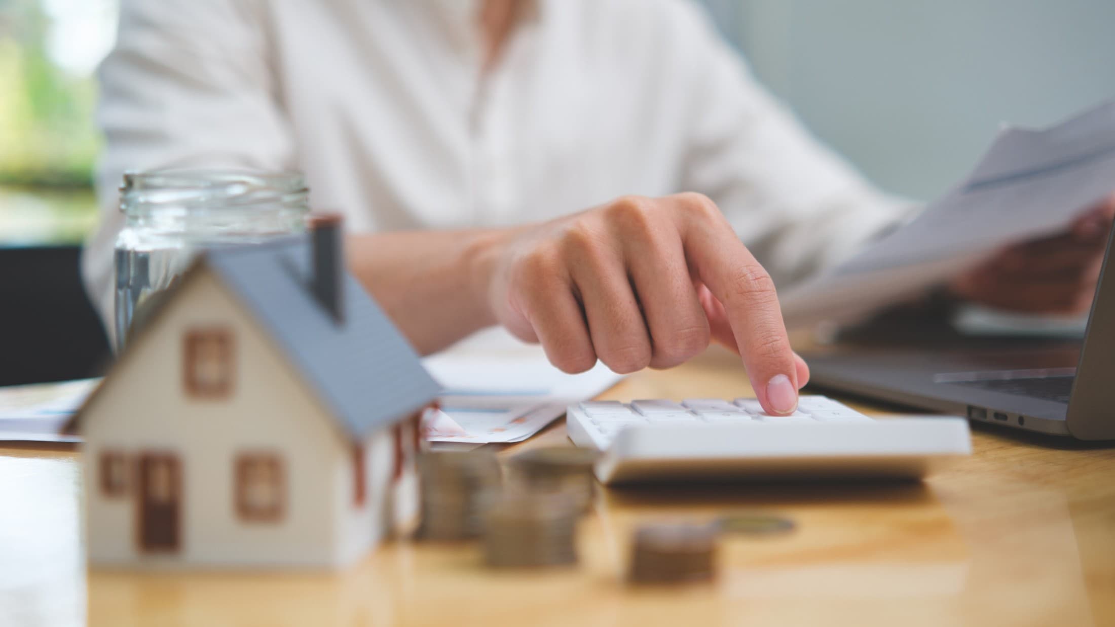 „Teurere Rückzahlungen: Banken profitieren“