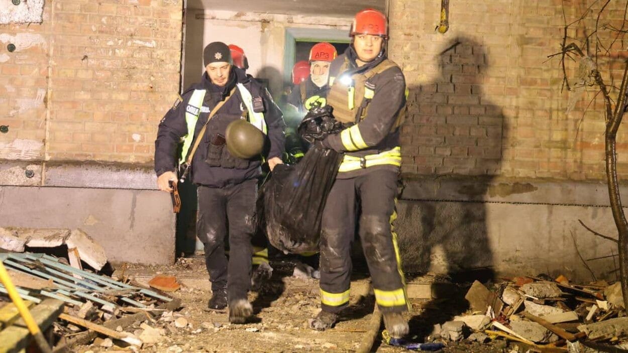 Russischer Großangriff auf Kiew: Zwei Tote, 16 Verletzte