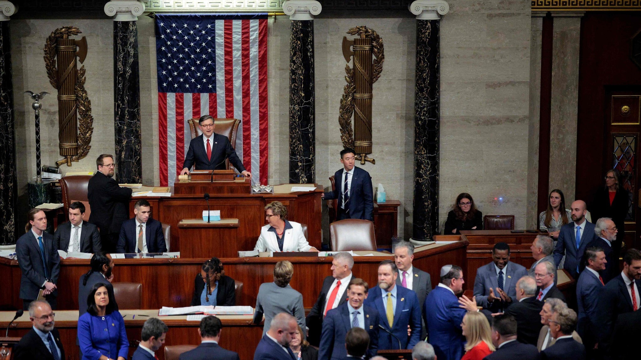 Trump-Steuergesetz: Umstrittene Zustimmung im Kongress