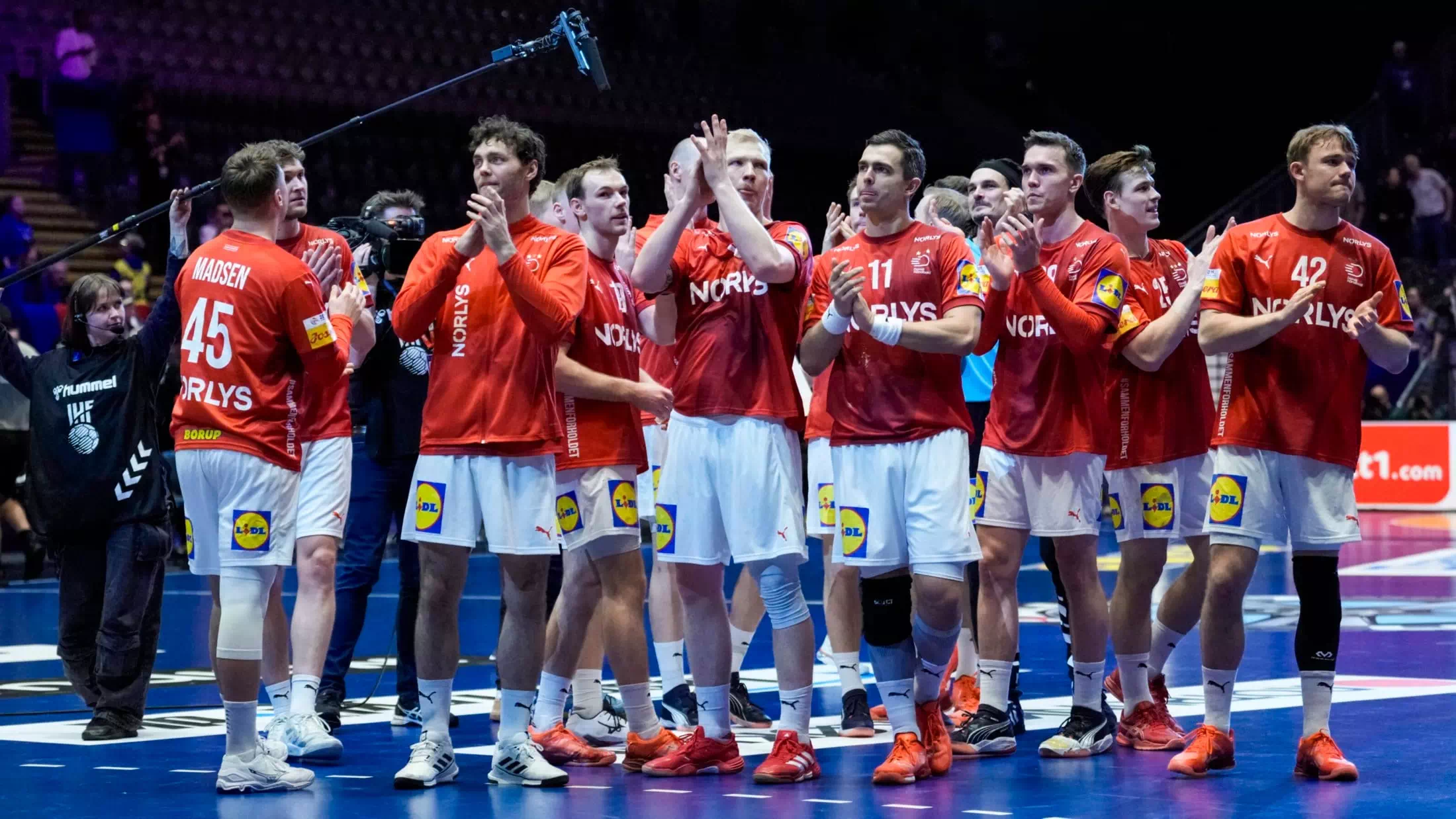 Dänemark und Portugal erreichen Halbfinale der WM
