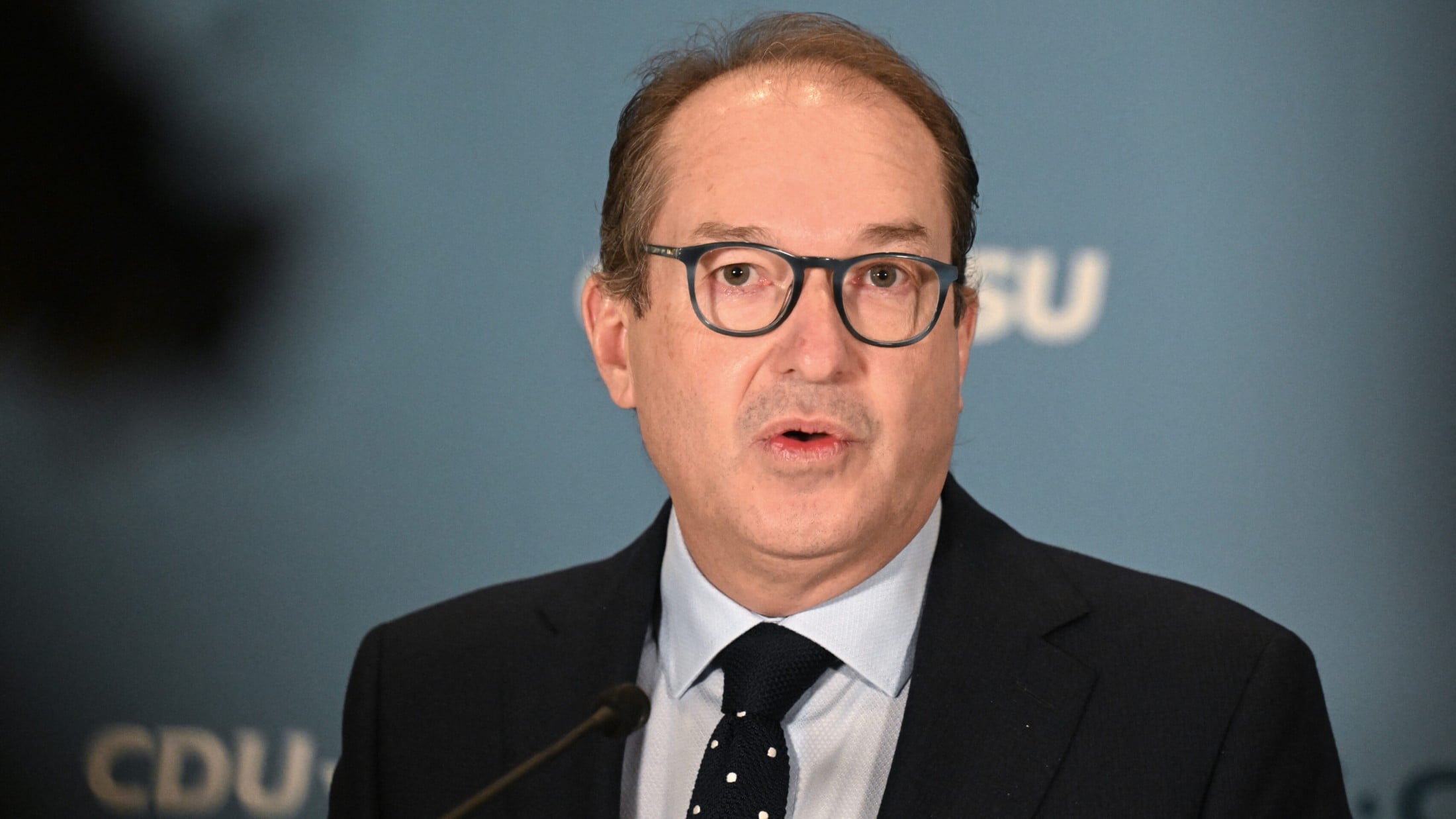 Dobrindt fordert direkte Gespräche mit den Taliban