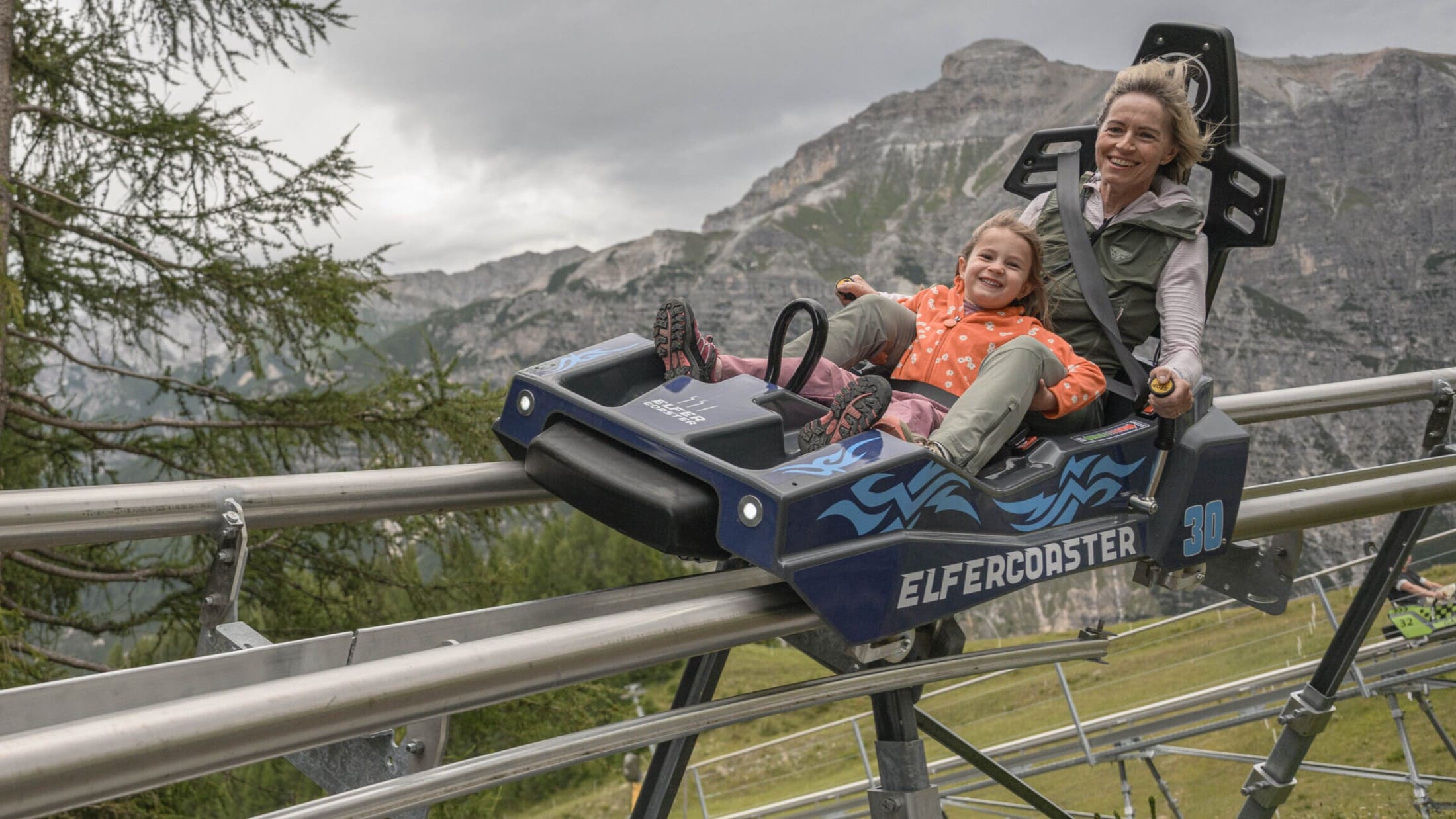 „Eröffnung des Elfercoaster: Neue Attraktion in Neustift“