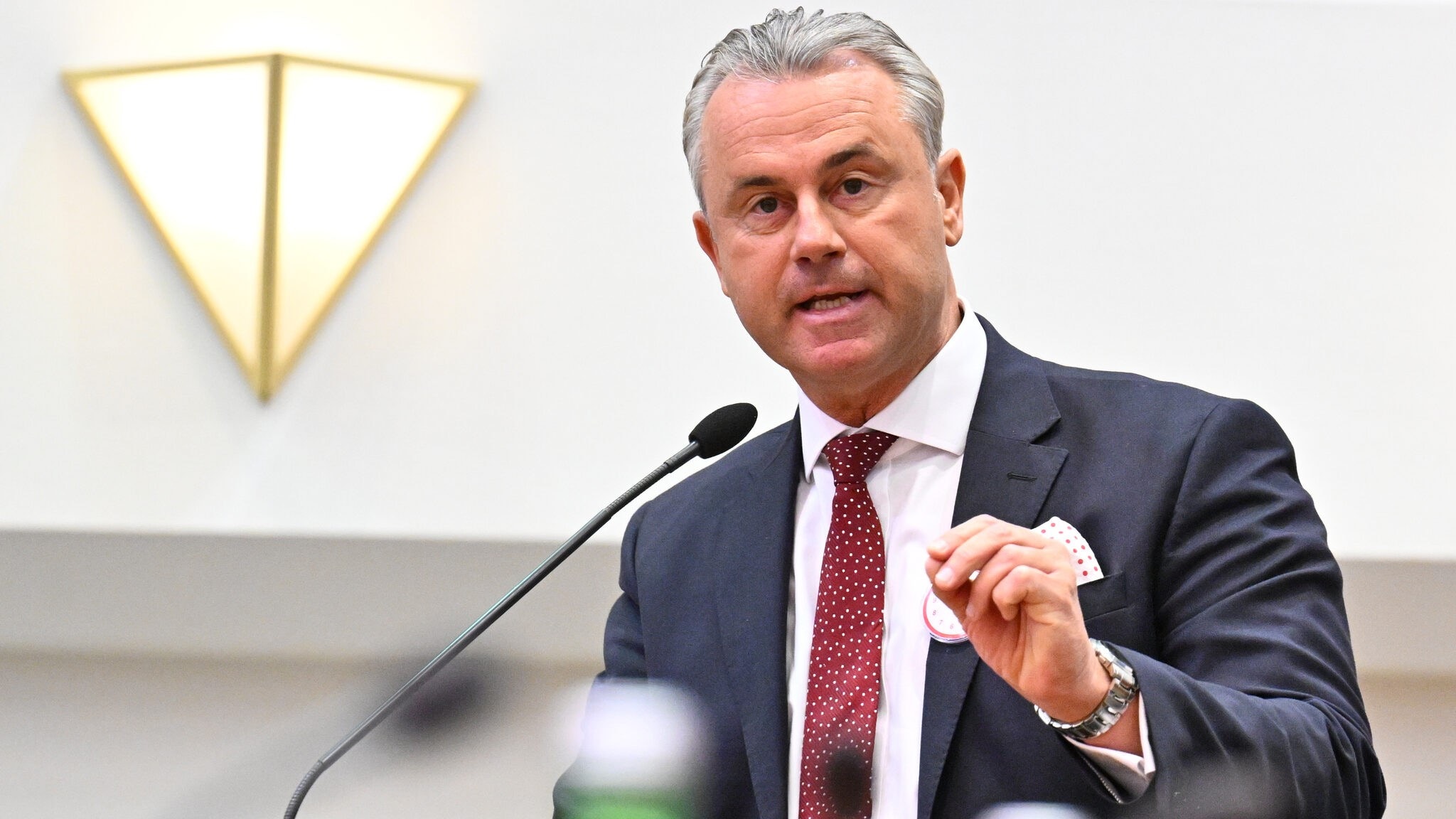 Norbert Hofer: Rücktritt nach Alkohol-Panne gefordert!