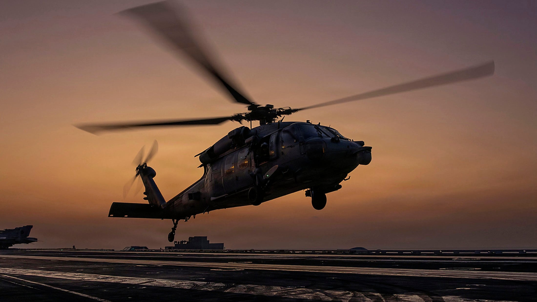 Helikopter der US-Marine notlandete im Arabischen Meer