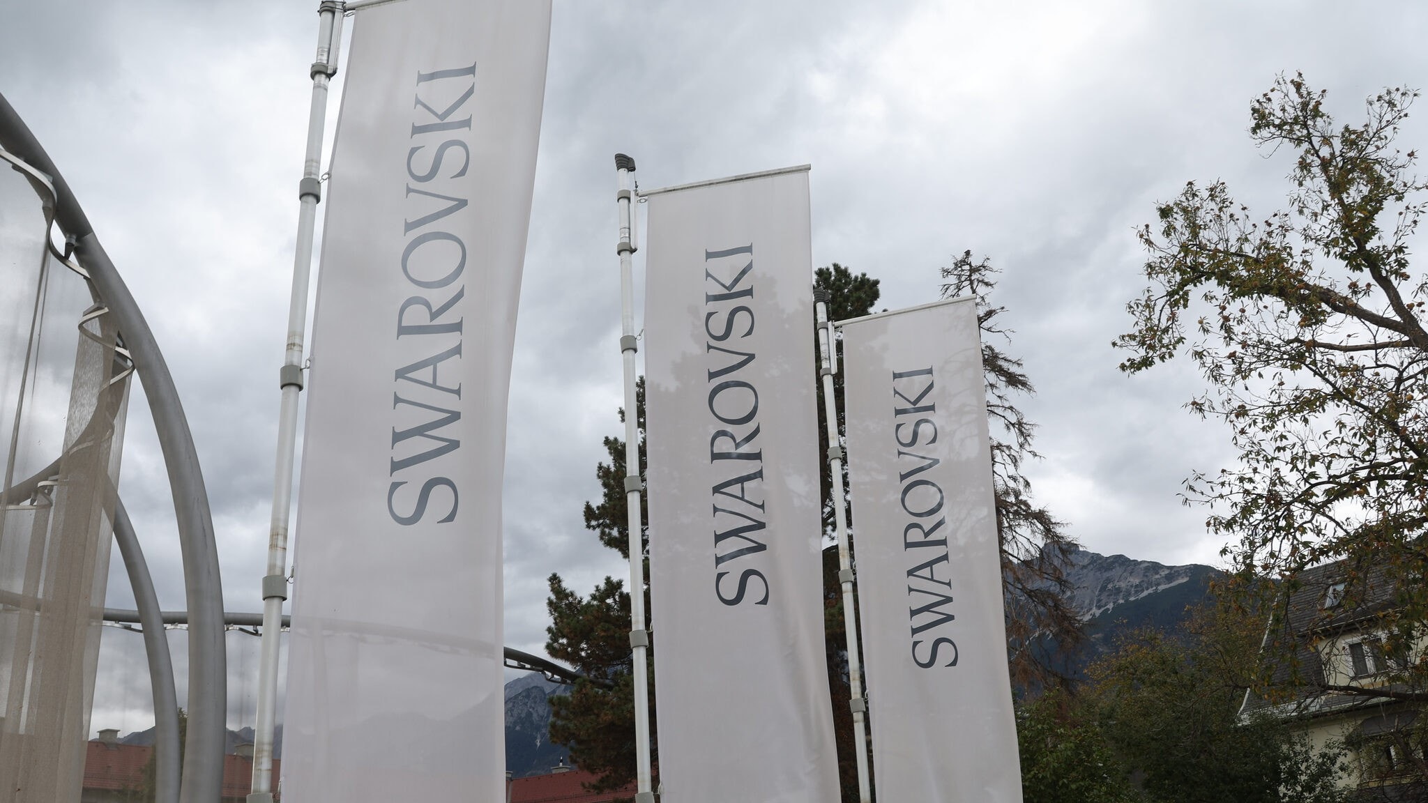 „Altersdiskriminierung bei Swarovski? Vorwürfe erhoben!“