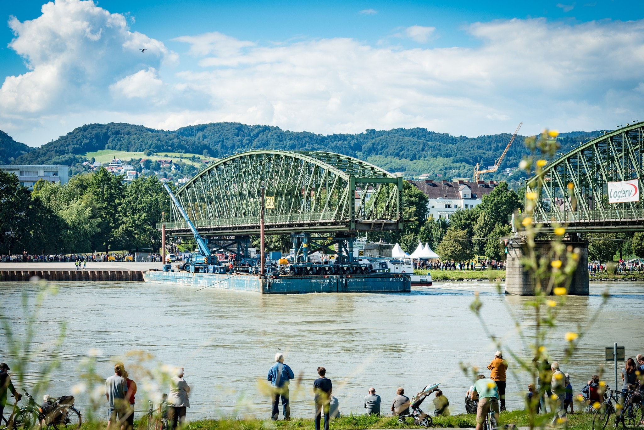 „Eisenbrücke wird zu einzigartigen Möbelstücken“
